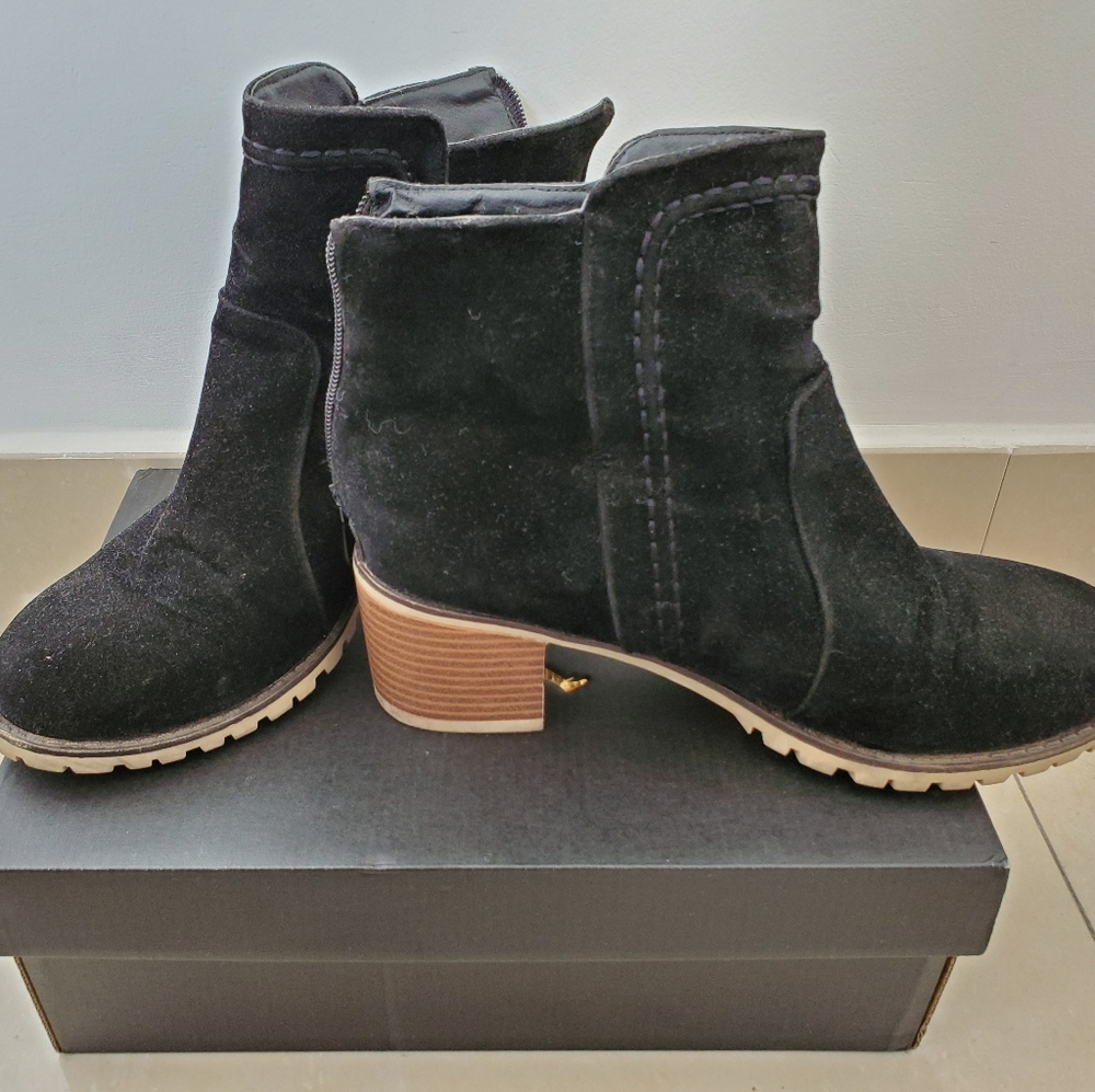 2 for $40 Black boots